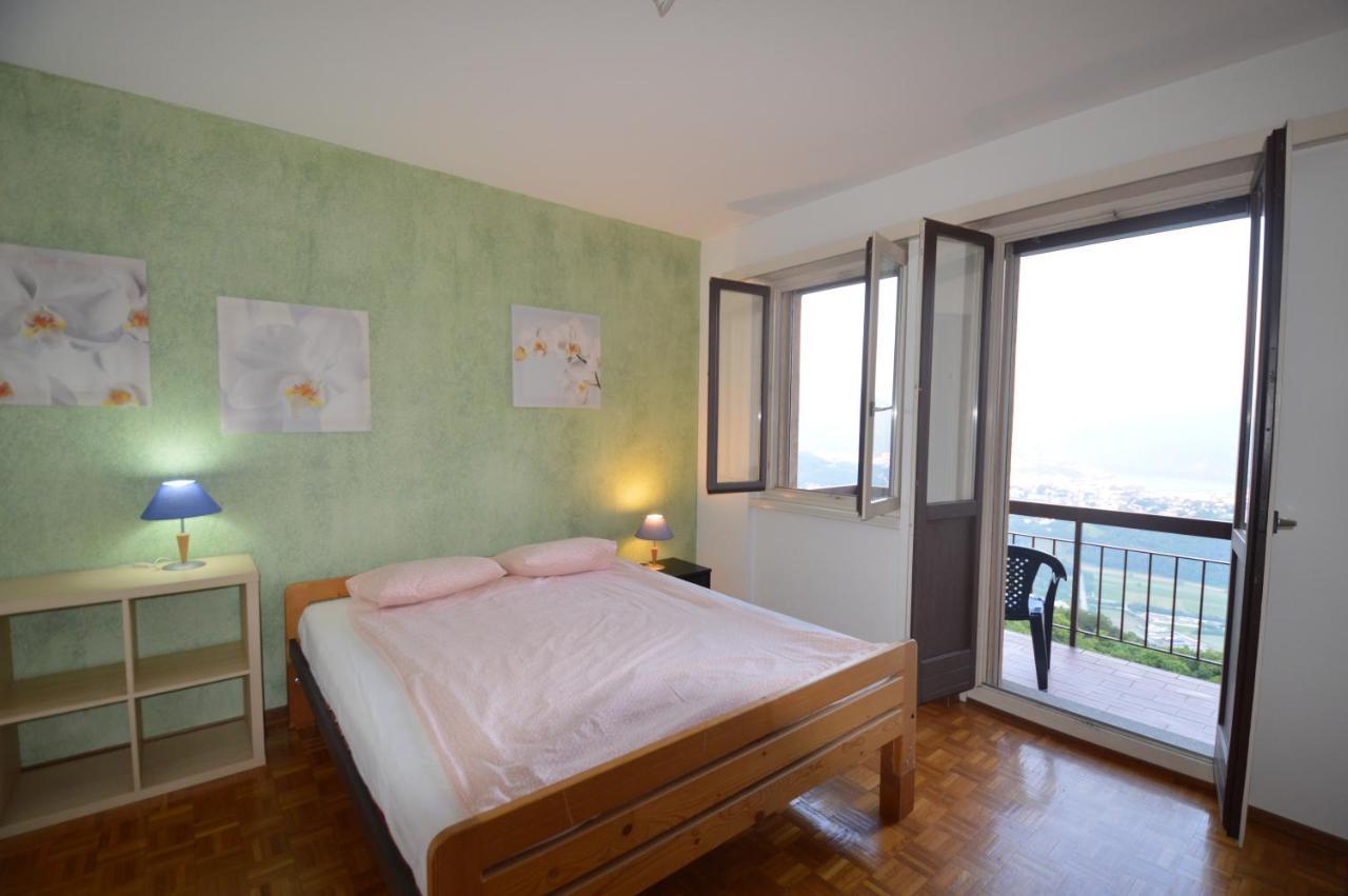 Appartamento Belcantone Cademario Luaran gambar